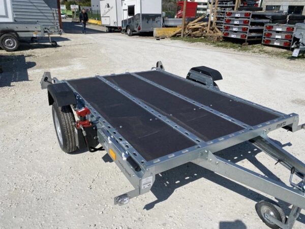 Suporte para moto Martz TEMA com sistema de rebaixamento hidráulico