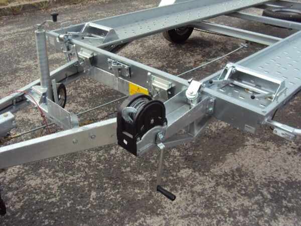 Reboque para transporte de veículos de eixo único, capacidade de 1300 kg