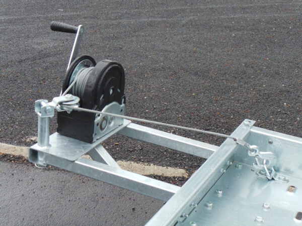 Reboque para transporte de veículos de eixo único, capacidade de 1300 kg