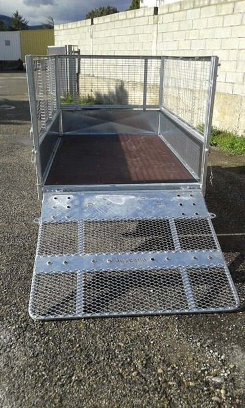 Reboque Bateson de 2 eixos Ptac 750 kg