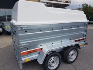 Reboque de bagagem Boro de 2 eixos e 750 kg: Conduza sem licença eletrónica.